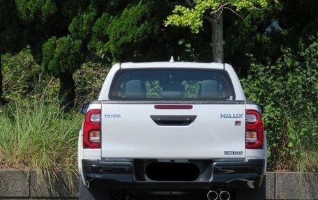 Toyota Hilux VIII, 2024 год, 4 099 000 рублей, 3 фотография