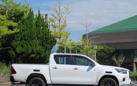 Toyota Hilux VIII, 2024 год, 4 099 000 рублей, 5 фотография