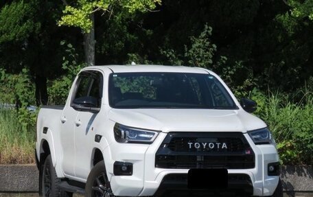 Toyota Hilux VIII, 2024 год, 4 099 000 рублей, 6 фотография