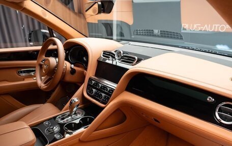 Bentley Bentayga I, 2024 год, 28 718 000 рублей, 14 фотография