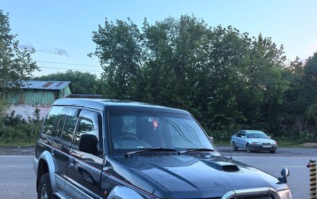 Mitsubishi Pajero III рестайлинг, 1997 год, 1 110 000 рублей, 2 фотография