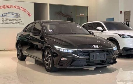 Hyundai Elantra, 2023 год, 1 380 000 рублей, 3 фотография