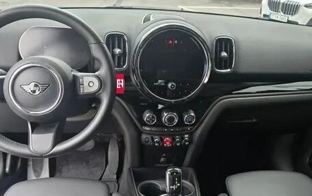 MINI Countryman II (F60), 2022 год, 2 310 000 рублей, 7 фотография