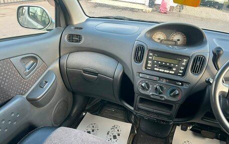 Toyota FunCargo, 2003 год, 559 000 рублей, 15 фотография