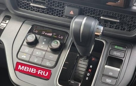Honda Stepwgn, 2023 год, 2 380 000 рублей, 16 фотография