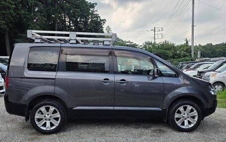 Mitsubishi Delica D:5 I, 2018 год, 1 899 000 рублей, 6 фотография