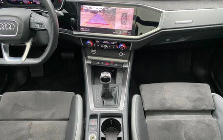 Audi Q3, 2022 год, 2 354 017 рублей, 10 фотография