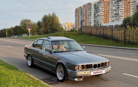 BMW 5 серия, 1988 год, 550 000 рублей, 3 фотография