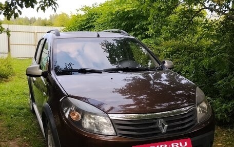 Renault Sandero I, 2014 год, 660 000 рублей, 3 фотография
