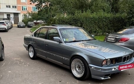 BMW 5 серия, 1988 год, 550 000 рублей, 5 фотография