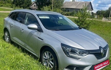 Renault Megane IV, 2018 год, 1 265 000 рублей, 3 фотография