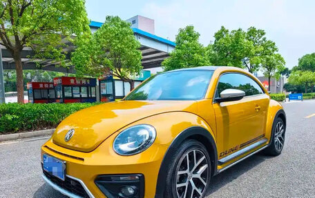 Volkswagen Beetle, 2018 год, 2 600 000 рублей, 1 фотография