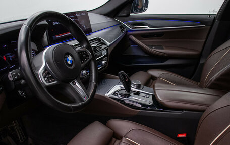BMW 5 серия, 2020 год, 5 790 000 рублей, 11 фотография