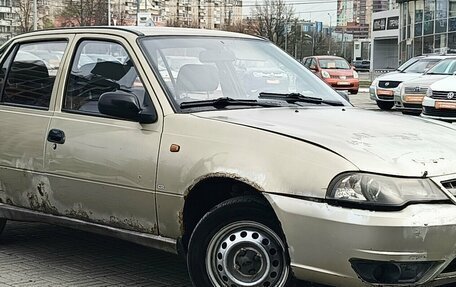 Daewoo Nexia I рестайлинг, 2006 год, 300 000 рублей, 2 фотография