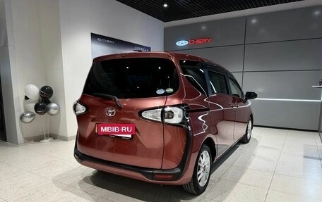 Toyota Sienta II, 2017 год, 1 390 000 рублей, 7 фотография