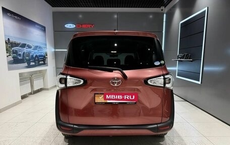 Toyota Sienta II, 2017 год, 1 390 000 рублей, 9 фотография