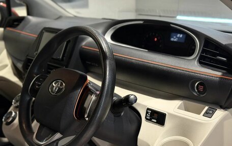 Toyota Sienta II, 2017 год, 1 390 000 рублей, 15 фотография