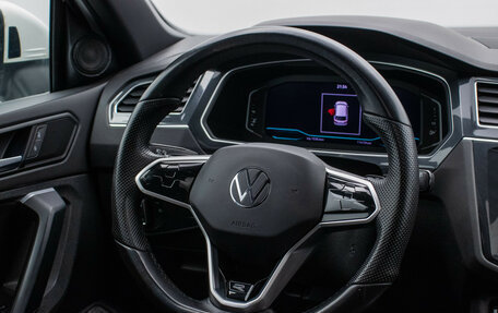 Volkswagen Tiguan II, 2021 год, 3 670 000 рублей, 16 фотография