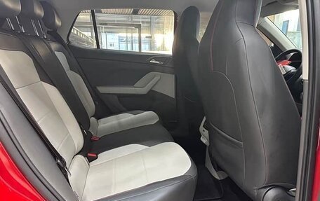 Volkswagen T-Cross I, 2021 год, 1 300 666 рублей, 13 фотография