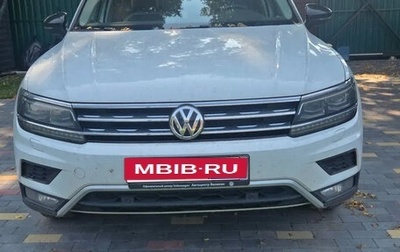 Volkswagen Tiguan II, 2019 год, 3 000 000 рублей, 1 фотография