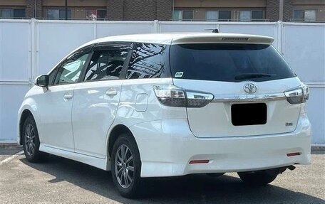 Toyota Wish II, 2017 год, 1 199 000 рублей, 3 фотография