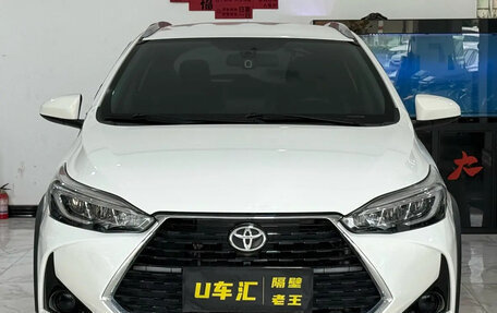 Toyota Yaris, 2022 год, 1 254 017 рублей, 2 фотография