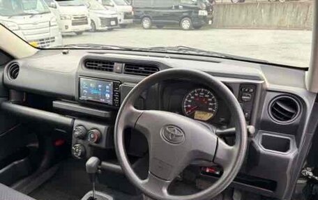 Toyota Probox I, 2022 год, 1 080 000 рублей, 9 фотография