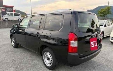Toyota Probox I, 2022 год, 1 080 000 рублей, 3 фотография