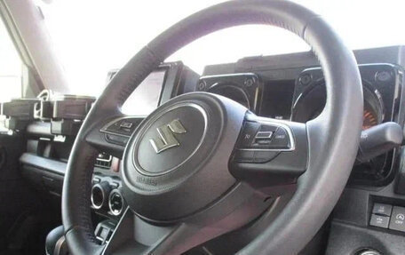 Suzuki Jimny, 2023 год, 1 630 007 рублей, 18 фотография