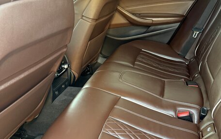 BMW 5 серия, 2018 год, 3 920 000 рублей, 11 фотография
