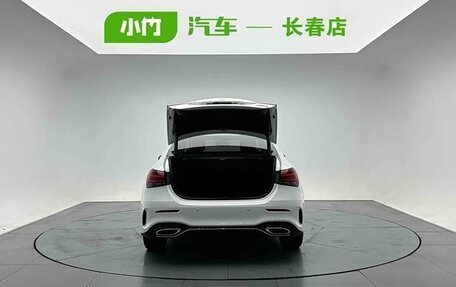 Mercedes-Benz A-Класс, 2022 год, 2 000 000 рублей, 11 фотография