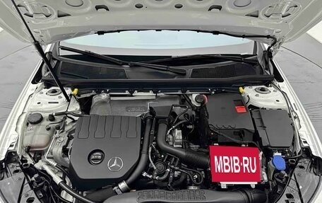 Mercedes-Benz A-Класс, 2022 год, 2 000 000 рублей, 15 фотография