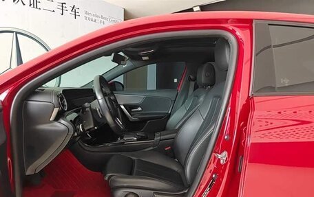 Mercedes-Benz A-Класс, 2022 год, 1 550 000 рублей, 8 фотография
