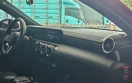 Mercedes-Benz A-Класс, 2022 год, 1 550 000 рублей, 9 фотография