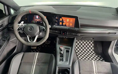 Volkswagen Golf VIII, 2023 год, 1 610 888 рублей, 10 фотография
