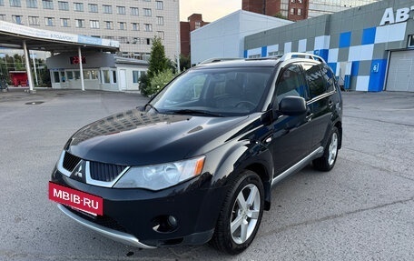 Mitsubishi Outlander III рестайлинг 3, 2007 год, 725 000 рублей, 2 фотография