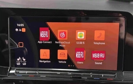 Volkswagen Golf VIII, 2023 год, 1 610 888 рублей, 14 фотография