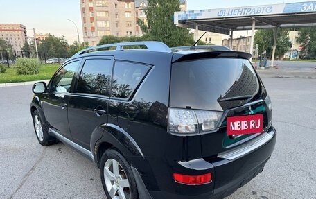 Mitsubishi Outlander III рестайлинг 3, 2007 год, 725 000 рублей, 6 фотография