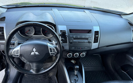 Mitsubishi Outlander III рестайлинг 3, 2007 год, 725 000 рублей, 12 фотография