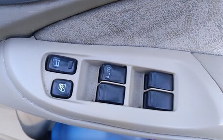 Nissan Bluebird Sylphy II, 2002 год, 250 000 рублей, 5 фотография