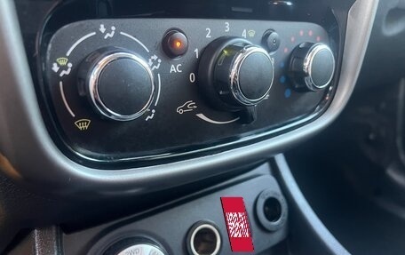 Renault Duster I рестайлинг, 2014 год, 1 090 000 рублей, 15 фотография