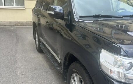 Toyota Land Cruiser 200, 2015 год, 4 450 000 рублей, 17 фотография