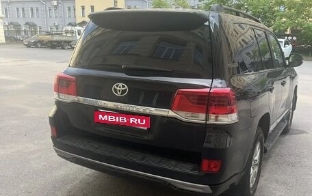 Toyota Land Cruiser 200, 2015 год, 4 450 000 рублей, 15 фотография