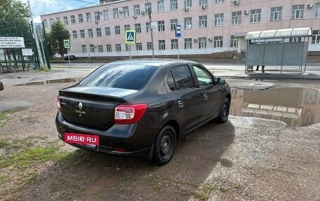 Renault Logan II, 2018 год, 850 000 рублей, 3 фотография