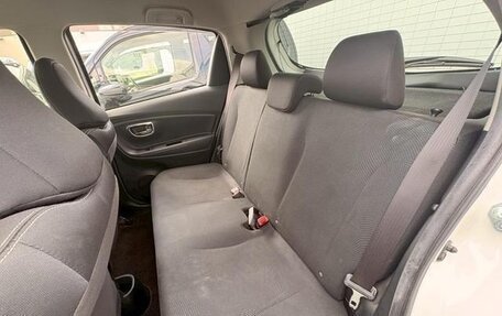 Toyota Vitz, 2018 год, 850 000 рублей, 12 фотография