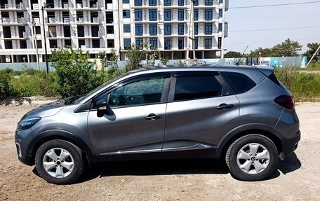 Renault Kaptur I рестайлинг, 2017 год, 900 000 рублей, 1 фотография