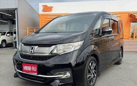 Honda Stepwgn IV, 2017 год, 1 600 000 рублей, 1 фотография