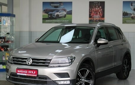 Volkswagen Tiguan II, 2016 год, 2 450 000 рублей, 1 фотография