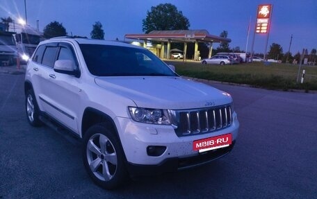 Jeep Grand Cherokee, 2012 год, 1 450 000 рублей, 2 фотография