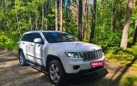 Jeep Grand Cherokee, 2012 год, 1 450 000 рублей, 3 фотография